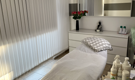 NATA-KOSMETIK: Nagelstudio in Glinde