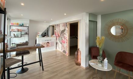 Pohëme salon de beauté : Manucure à Les Mathes
