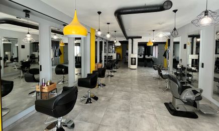 Au Figaro - Salon de Coiffure : Coiffeur à Aulnoye-Aymeries
