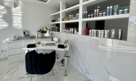 Le Salon By Claire  : Coiffeur à Le Muy