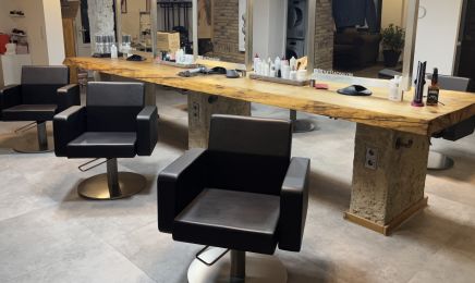Duc Dao Salon: Friseur in Saerbeck