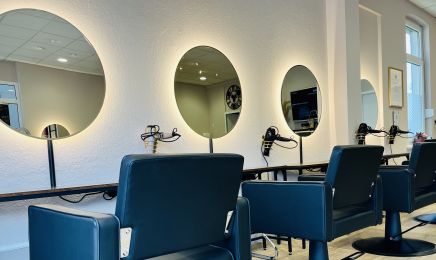 Anita-Delia Home of Hair: Kosmetikstudio in Lilienthal