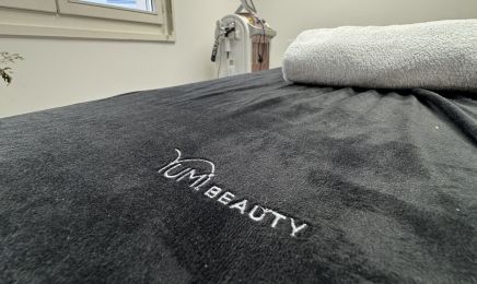 BEAUTY STUDIO Rose poudré L'institut : Coiffeur à Divonne-les-Bains
