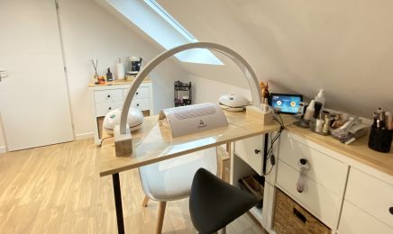 Théana bien-etre : Manucure à Saint-Sauveur