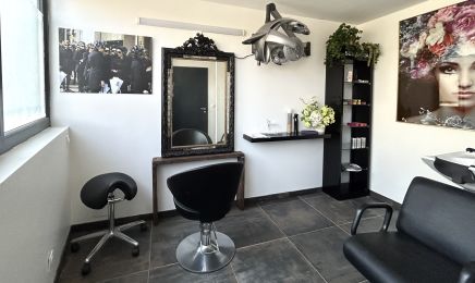 La Loge D'Atelier Coiffure : Coiffeur à Sainte-Féréole