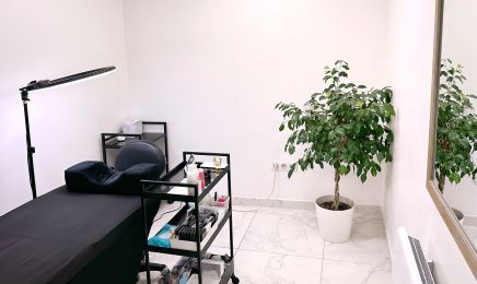 Kristal Espace Beauté : Institut de beauté à Saint-Aigulin