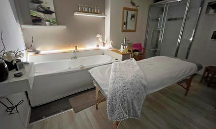 S L’institut (chez la petite île) : Manucure à Tarbes