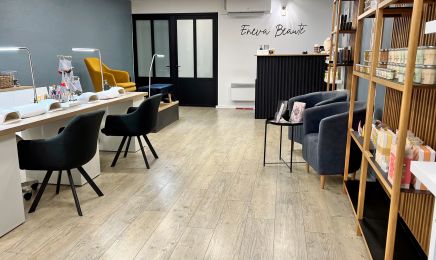 Eneva beaute : Institut de beauté à Belleville