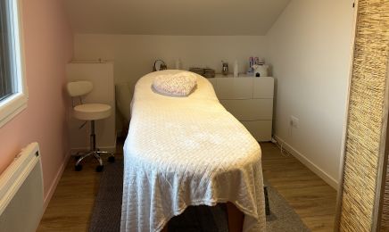 Rendez-vous beauté : Manucure à Blainville-sur-l'Eau