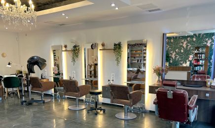 Le Salon by Justine R : Coiffeur à Vedène