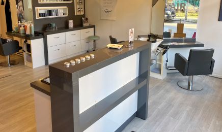Professional Haircut by Tanja Reschke: Kosmetikstudio in Gladbeck