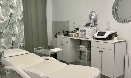 S-EYES ACADÉMIE  : Manucure à Bourges