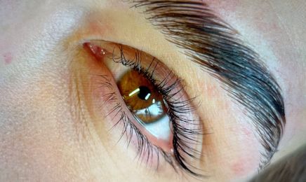 Bella lashes : Institut de beauté à Marly-le-Roi