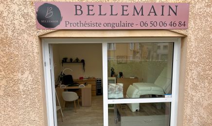 Belle main : Manucure à Solliès-Pont
