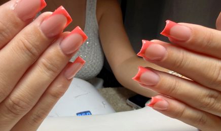 L. BEAUTY 83 : Manucure à Cuers