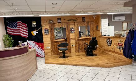 Chez Margaux Coiffeur & Barbier : Barbier à Rhinau
