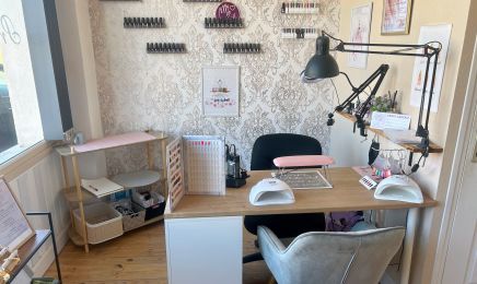 Presci'nails Beauty : Institut de beauté à Saint-Flour
