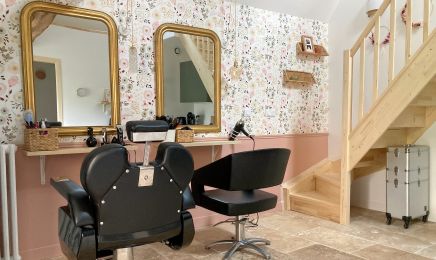Juliette Louvet - Hair Artist : Coiffeur à Val-de-Scie