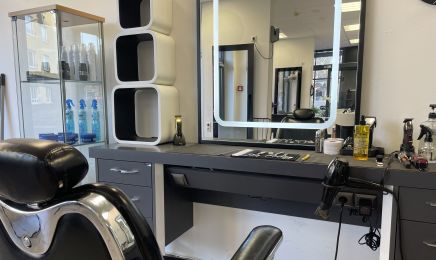 Haarstyling by Okan: Kosmetikstudio in Schwerte