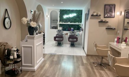 Parisienne by Salima : Coiffeur à Uckange