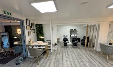 Balkan Beauty : Manucure à Drusenheim