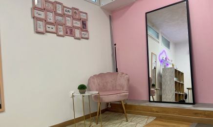 amelie piercing : Institut de beauté à Quimper