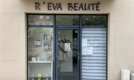 Rêve de Beauté : Manucure à Mériel