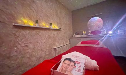 Bien Être et Beauté : Manucure à Montferrand-le-Château
