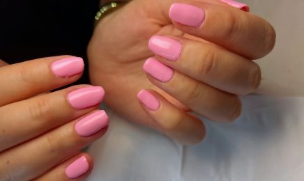 Laurie Nails Esthétique : Coiffeur à Villieu-Loyes-Mollon