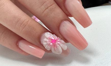 Les trésors de l‘ongle : Institut de beauté à Rousset