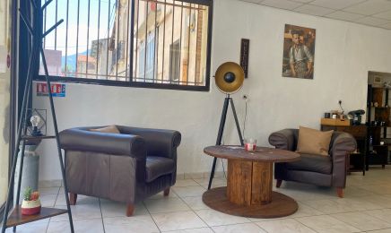 Pays de l’homme : Barbier à Prades