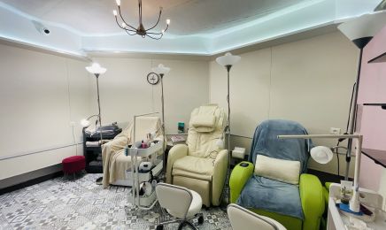 My Ladys Nails Altitude : Manucure à Neuilly-sur-Seine