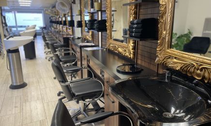 Salon Madeleine: Friseur in Kassel