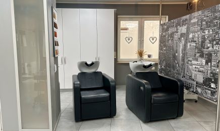 inside Hair by Michael Krötz: Friseur in Urbach