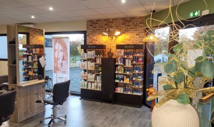 Eh Coiffure Esthétique : Coiffeur à Aiffres