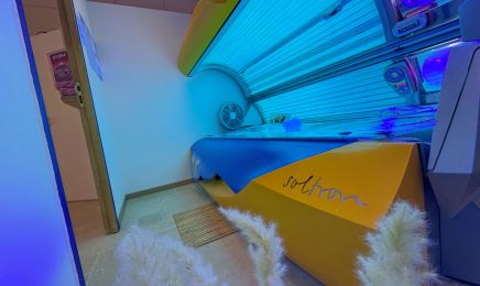 IBIZA SUN : Manucure à Évreux