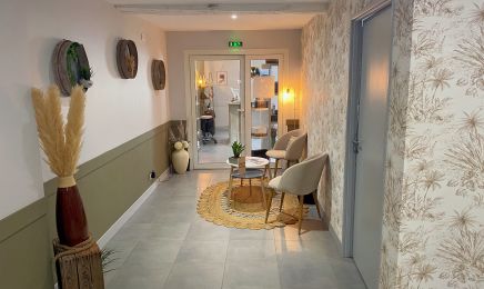 Maé La maison de Beauté : Institut de beauté à Saint-Laurent-des-Vignes