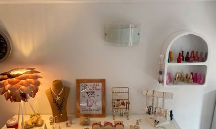Les ongles de Diana : Institut de beauté à Pégomas