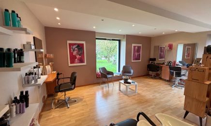 Le Salon de Sophie : Coiffeur à Morlhon-le-Haut