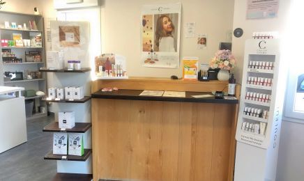 Inouis institut : Manucure à Prix-lès-Mézières