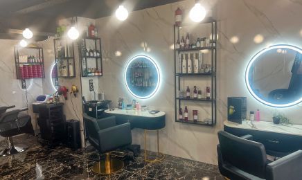 La Scampia Beauty - Clichy : Coiffeur à Clichy