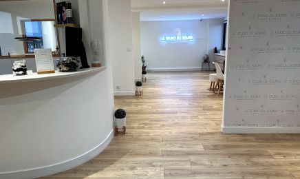 LE STUDIO DU SOURCIL® : Manucure à Aubagne