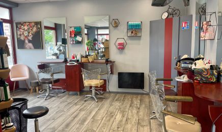 Caractère  : Coiffeur à Gournay-en-Bray