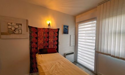 Guylaine Dicembre - Réflexologie - Masseuse - Magnétiseuse - Énergéticienne : Institut de beauté à Roquebrune-sur-Argens