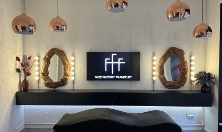 Face Factory Frankfurt: Kosmetikstudio in Frankfurt am Main