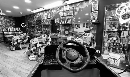 Nani barber  : Barbier à Besançon