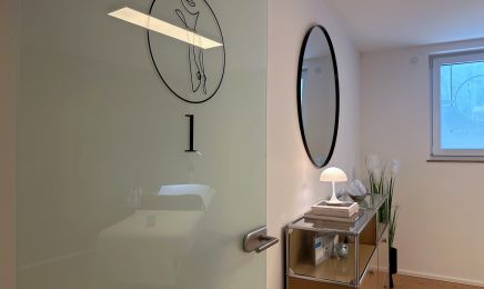 Permanent Beauty Susanna Herrero: Kosmetikstudio in Feucht