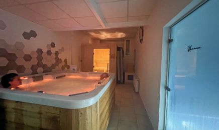 Perles de Spa  : Coiffeur à Marsac-sur-l'Isle
