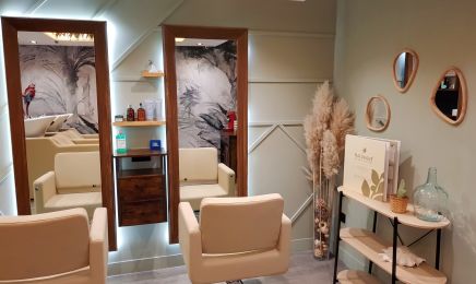 Aux temps des cheveux  : Coiffeur à Évreux