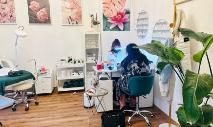 Suri Kosmetik & Med.Fußpflege: Kosmetikstudio in Rastede